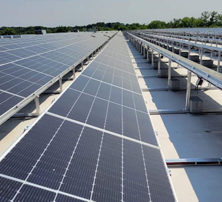 Industrial Solar Panel Installation Québec