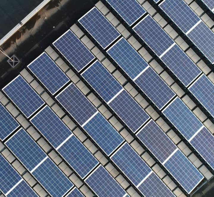 Industrial Solar Panel Installation Québec
